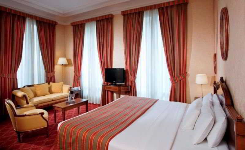 Hotel Melia Champs Elysees Parijs